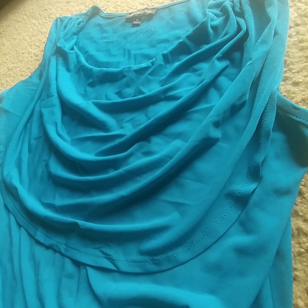 Top - Picture 3 of 3